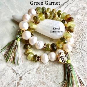 ✨Green Envy Stretch✨Genuine Gemstones✨